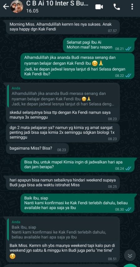 Ibu Ai, Siswa Budi, 10 SMA